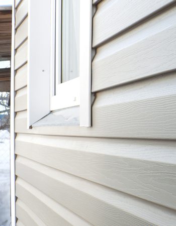 Vinyl Siding in Orillia, Ontario